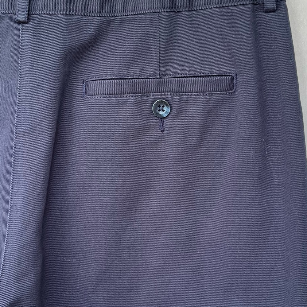 •L.L. Bean• Navy Blue Classic Fit Twill Pants - Size 14 - Picture 6 of 10